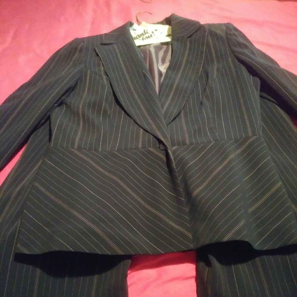 Stylish dress pants suit